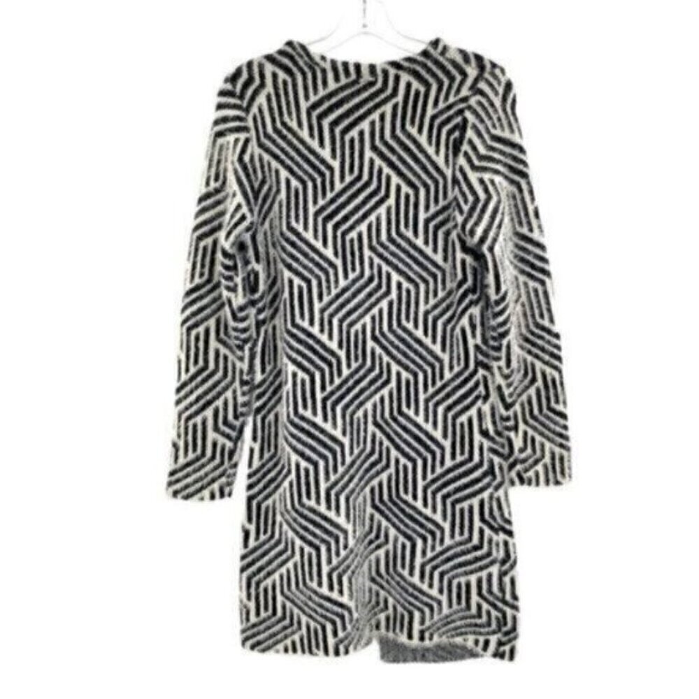 Sioni Anthropologie Women's Long Fuzzy Geometric Cardigan Sweater - Picture 7 of 10